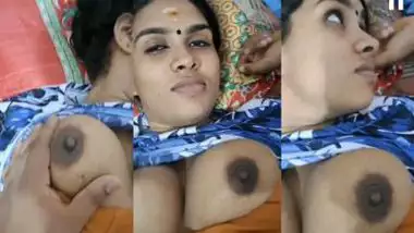 Squeezing a Tamil milf’s milky boobs